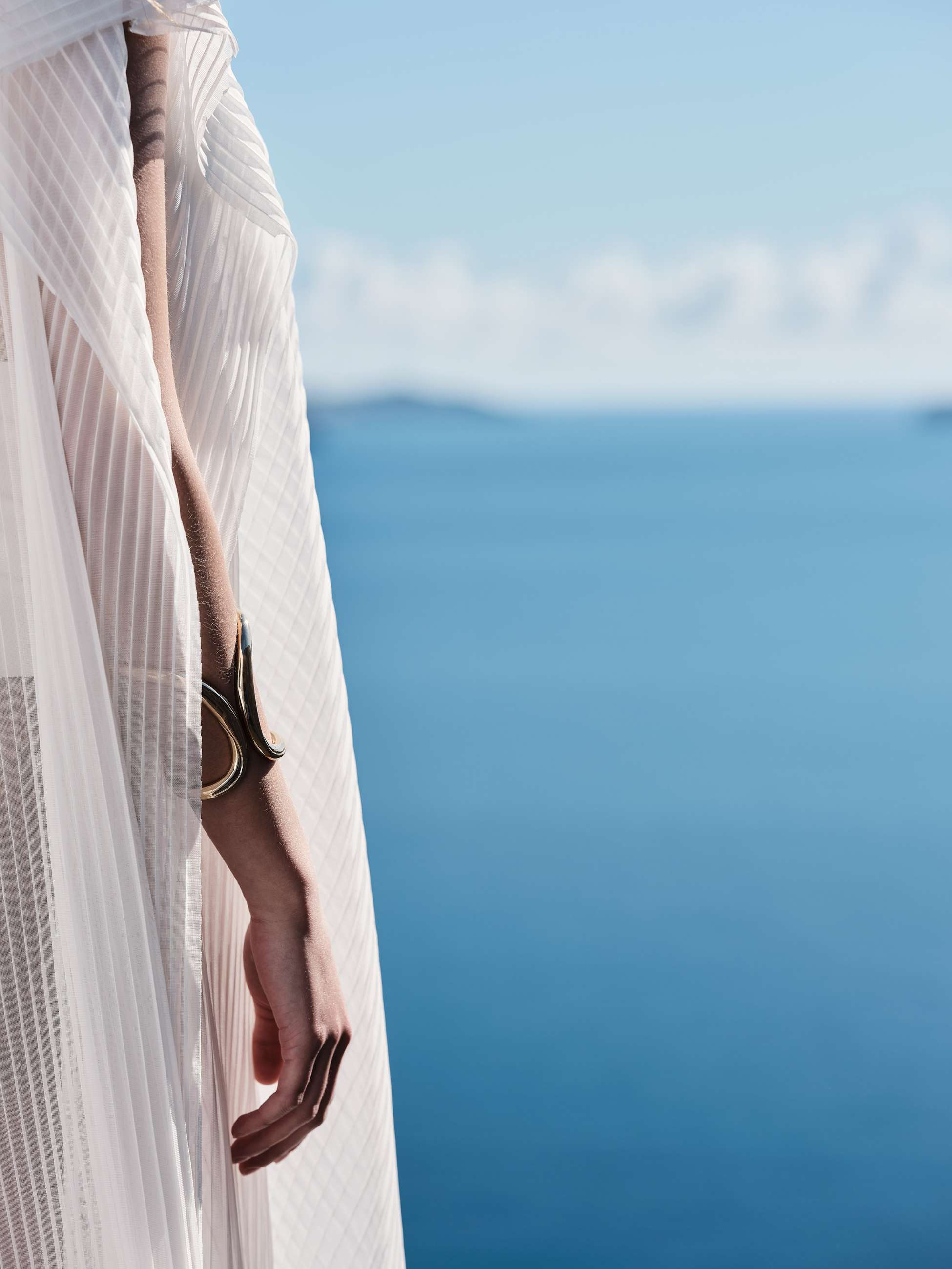 Olvos Luxury Suites - Santorini, Greece